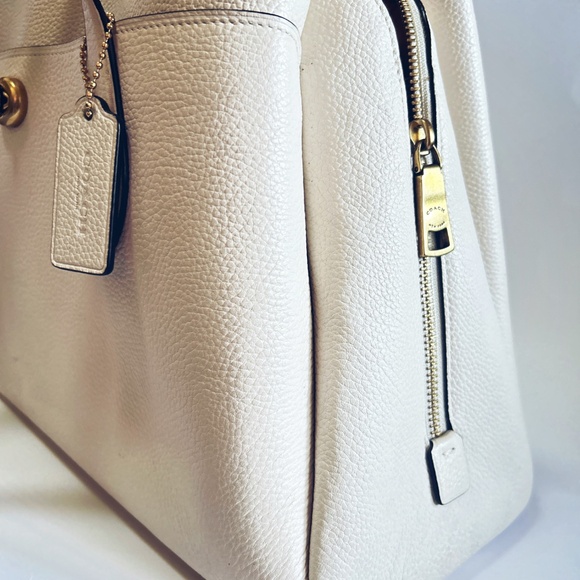 COACH Lora Pebble Leather Carryall Bag (Duster Included) - Picture 5 of 8